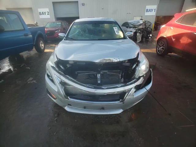 2014 Nissan Altima - Image 13