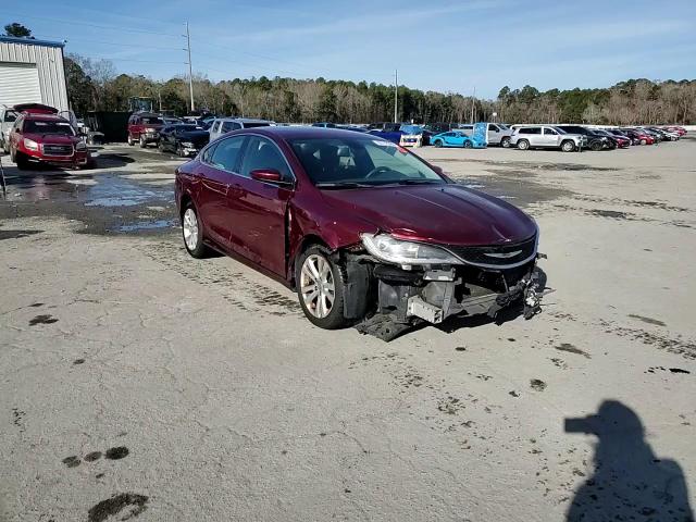 2015 Chrysler 200 - Image 13