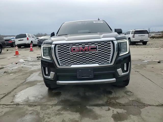 2021 GMC Yukon - Image 15