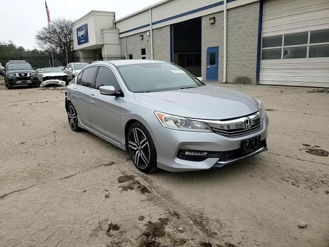 2017 Honda Accord - Image 10