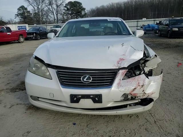 2009 Lexus ES - Image 11