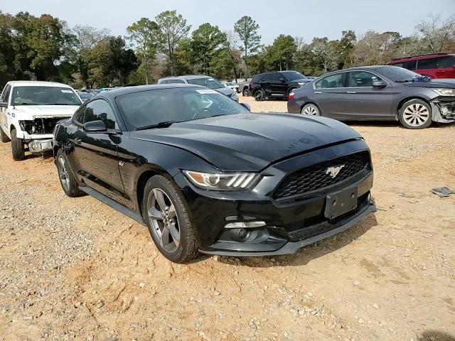 2016 Ford Mustang - Image 11