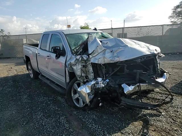 2017 Chevrolet Silverado - Image 10