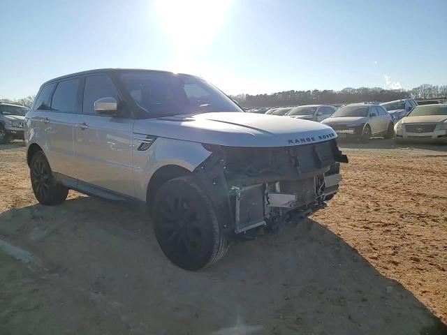 2016 Land Rover Range Rover - Image 11