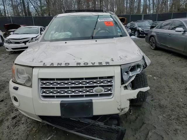 2008 Land Rover LR2 - Image 12