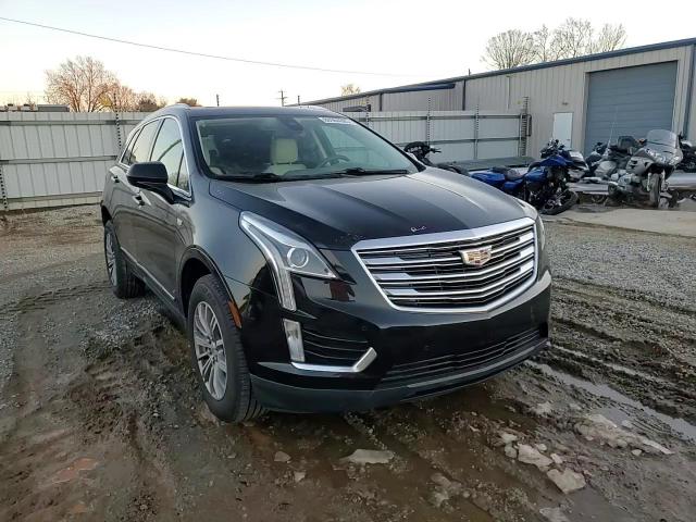 2017 Cadillac XT5 - Image 12