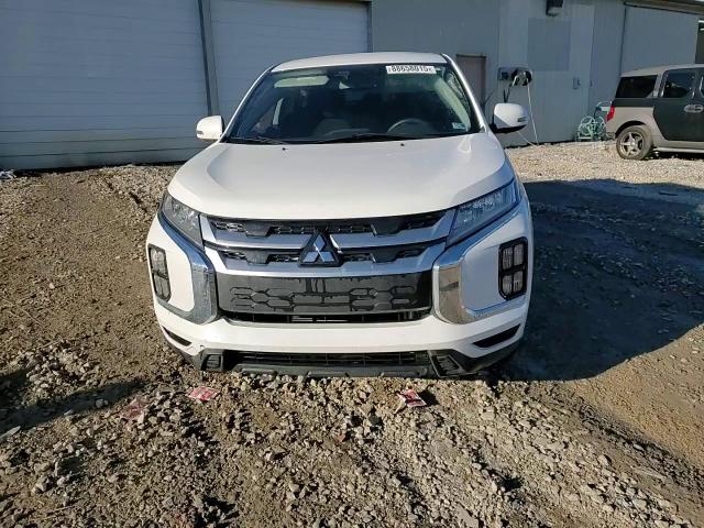 2020 Mitsubishi Outlander - Image 15
