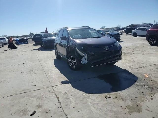 2018 Toyota RAV 4 - Image 14