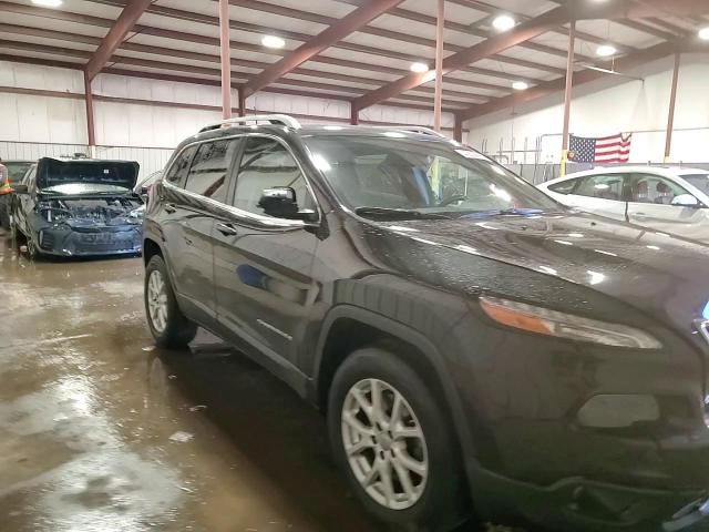 2016 Jeep Grand Cherokee - Image 14