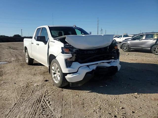 2023 Chevrolet Silverado - Image 11