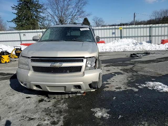2009 Chevrolet Tahoe - Image 11
