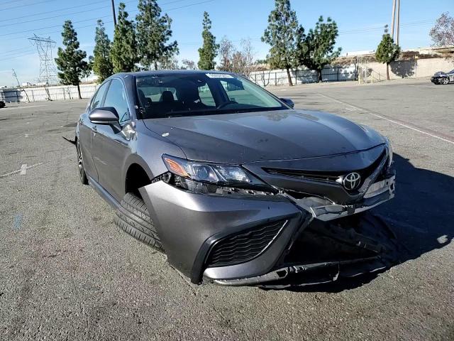2021 Toyota Camry - Image 11