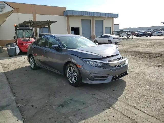 2018 Honda Civic - Image 11