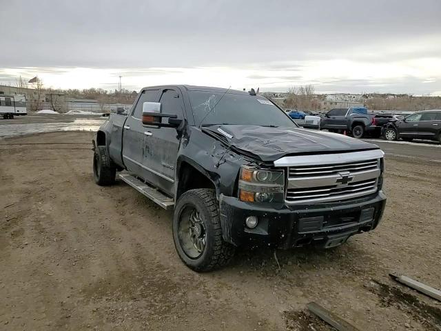 2015 Chevrolet Silverado - Image 10