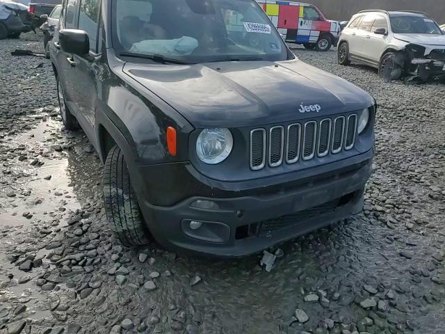 2015 Jeep Renegade - Image 11