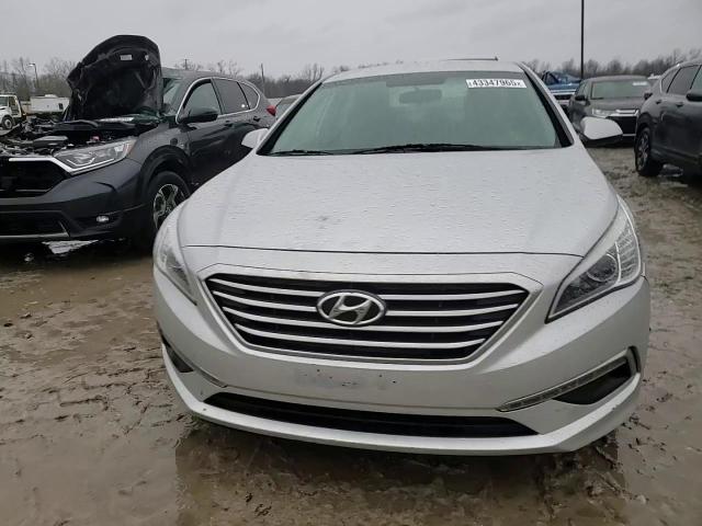 2015 Hyundai Sonata - Image 13