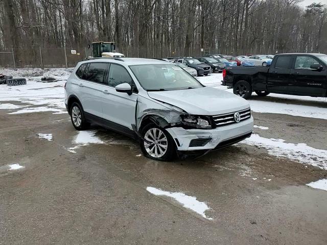 2018 Volkswagen Tiguan - Image 14