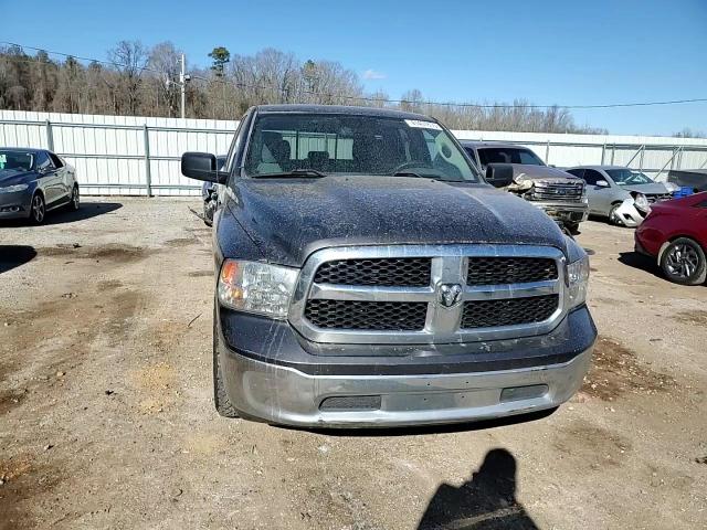 2016 RAM 1500 - Image 10