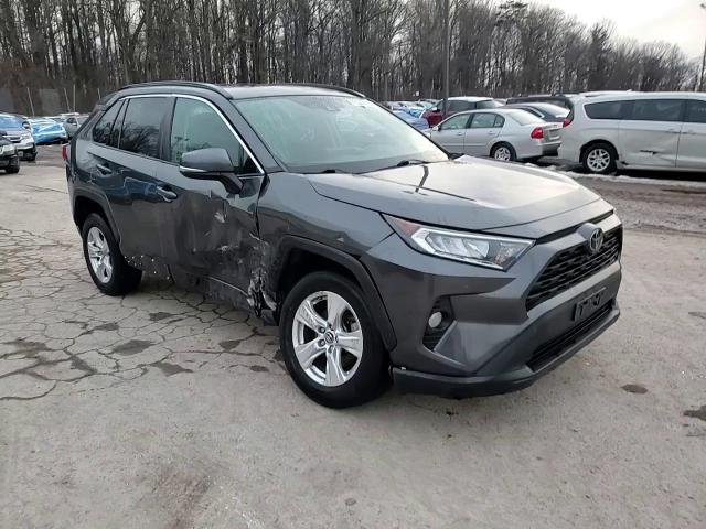 2019 Toyota RAV 4 - Image 14