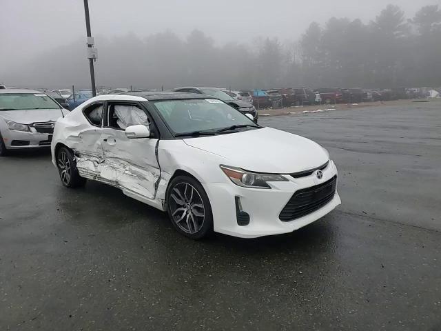 2014 Toyota tC - Image 11