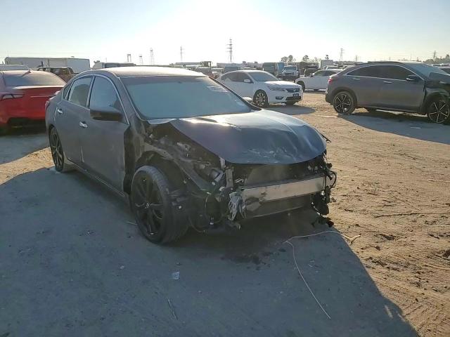 2018 Nissan Altima - Image 11