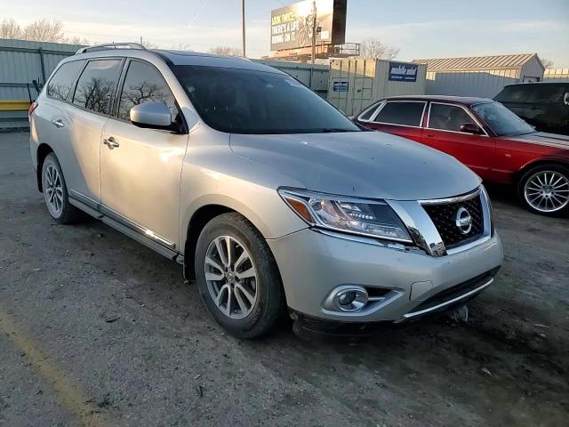 2015 Nissan Pathfinder - Image 12