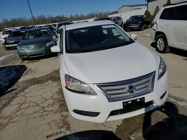 2015 Nissan Sentra - Image 13