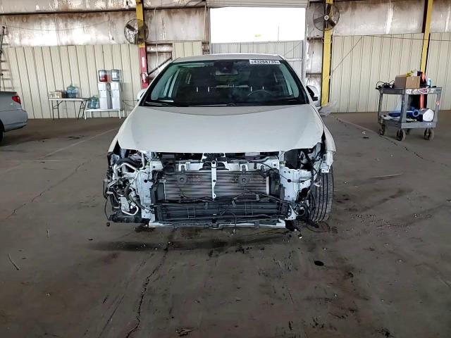2020 Toyota Prius - Image 11