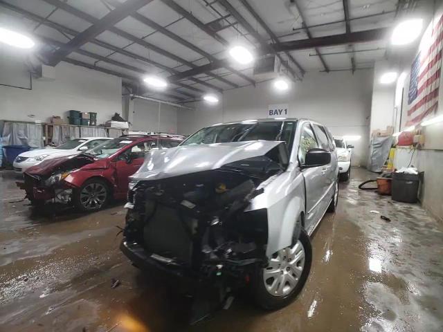 2014 Dodge Caravan - Image 14