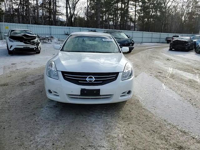2012 Nissan Altima - Image 10
