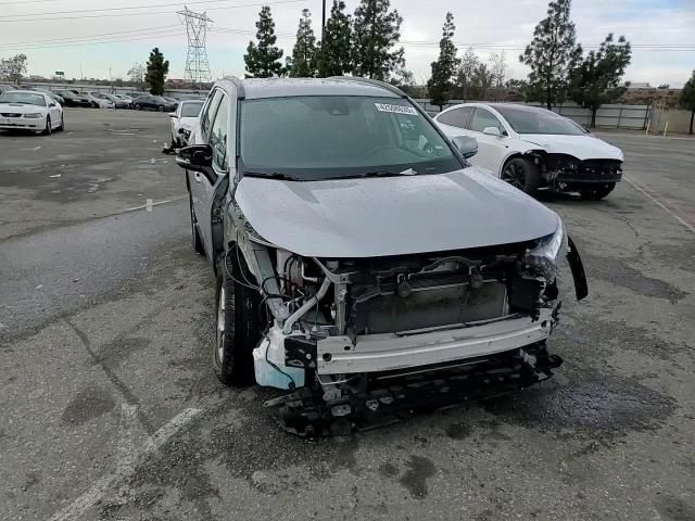 2023 Toyota RAV 4 - Image 12