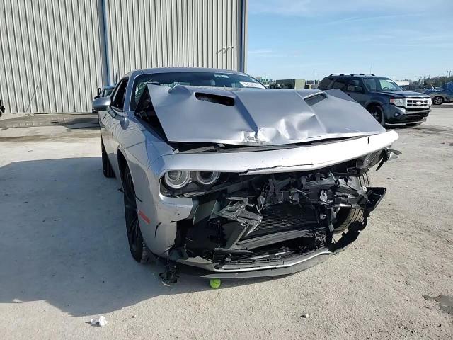 2018 Dodge Challenger - Image 10