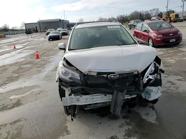 2018 Subaru Forester - Image 15