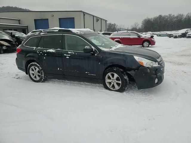 2013 Subaru Outback - Image 15