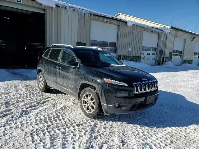 2018 Jeep Grand Cherokee - Image 12