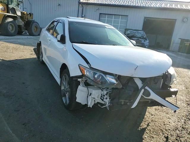 2012 Toyota Camry - Image 11