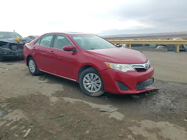 2013 Toyota Camry - Image 13