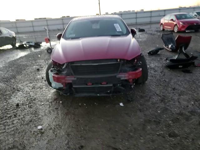 2019 Ford Fusion - Image 11