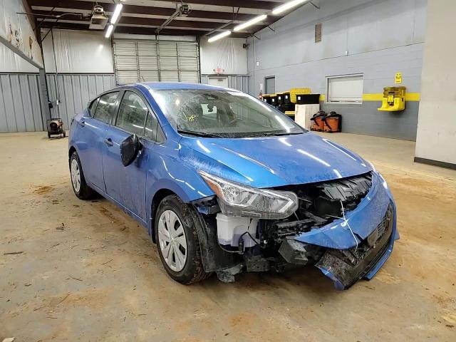 2020 Nissan Versa - Image 10