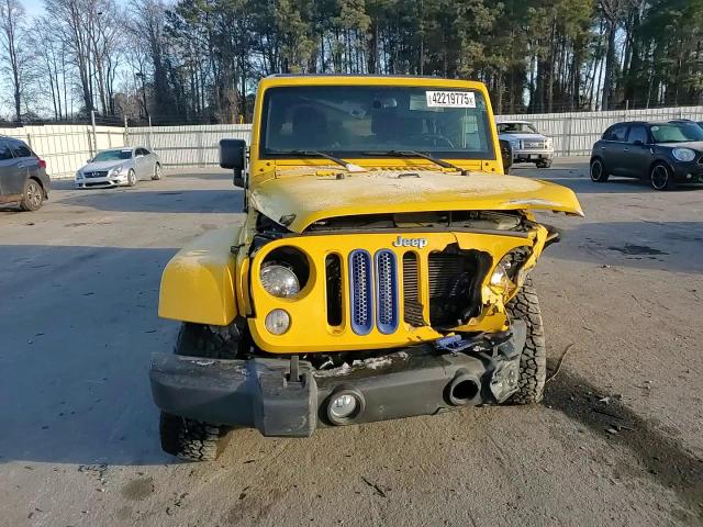 2015 Jeep Wrangler - Image 10