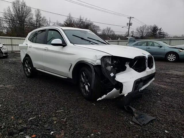 2022 BMW X3 - Image 11