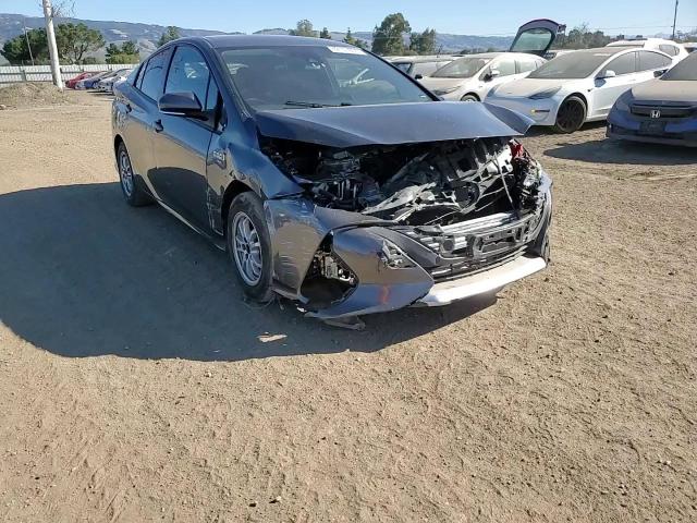 2022 Toyota Prius - Image 11