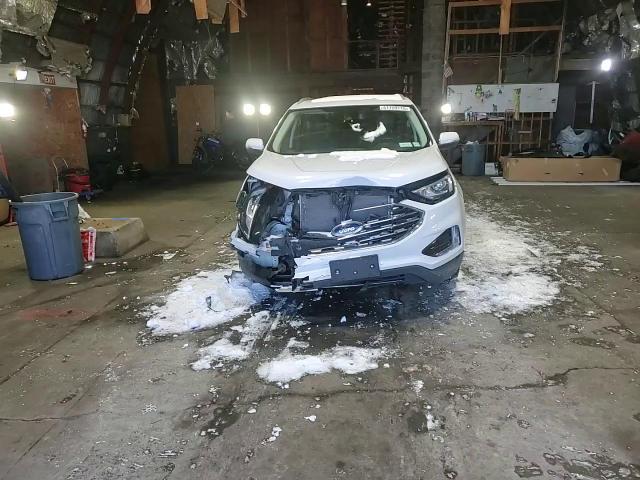 2020 Ford Edge - Image 12