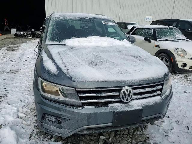 2018 Volkswagen Tiguan - Image 14