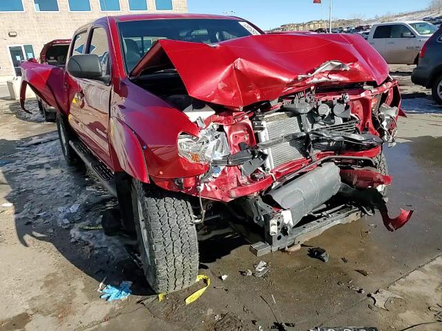 2015 Toyota Tacoma - Image 13