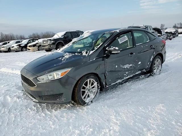 2015 Ford Focus - Image 13