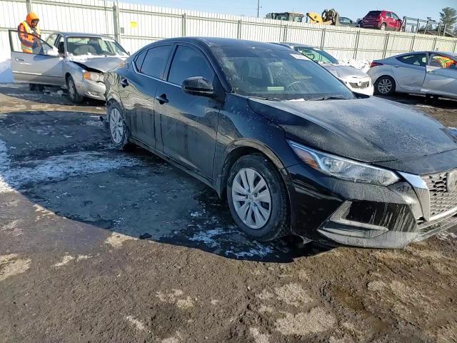 2022 Nissan Sentra - Image 10