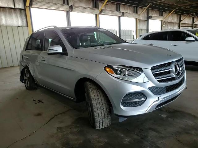 2017 Mercedes-Benz GLE - Image 11