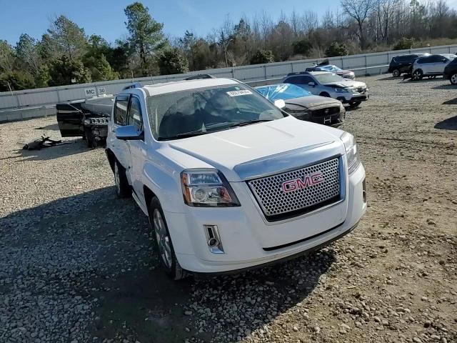 2015 GMC Terrain - Image 12