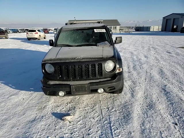2013 Jeep Liberty (Patriot) - Image 12